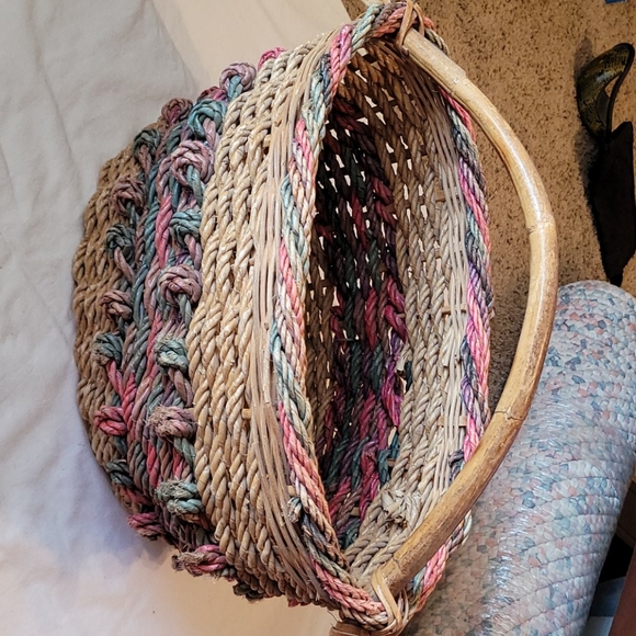 Vintage LARGE 15" WOVEN WICKER MARKET GATHERING